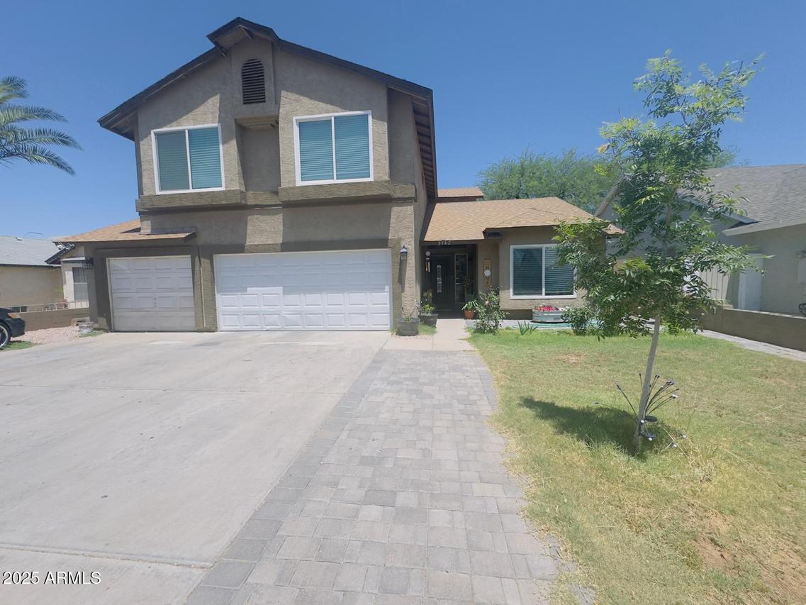 8742 W Edgemont Ave., Phoenix, AZ 85037