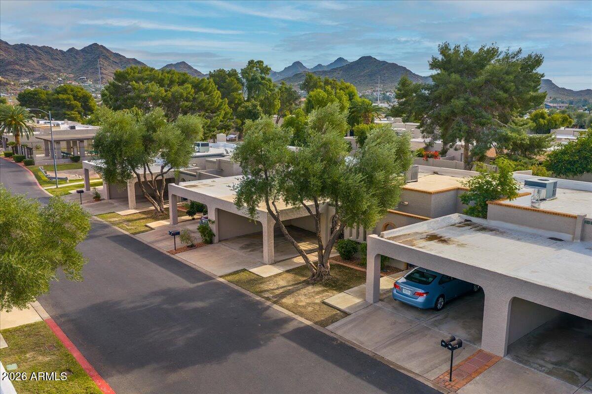 925 E Cochise Dr., Phoenix, AZ 85020