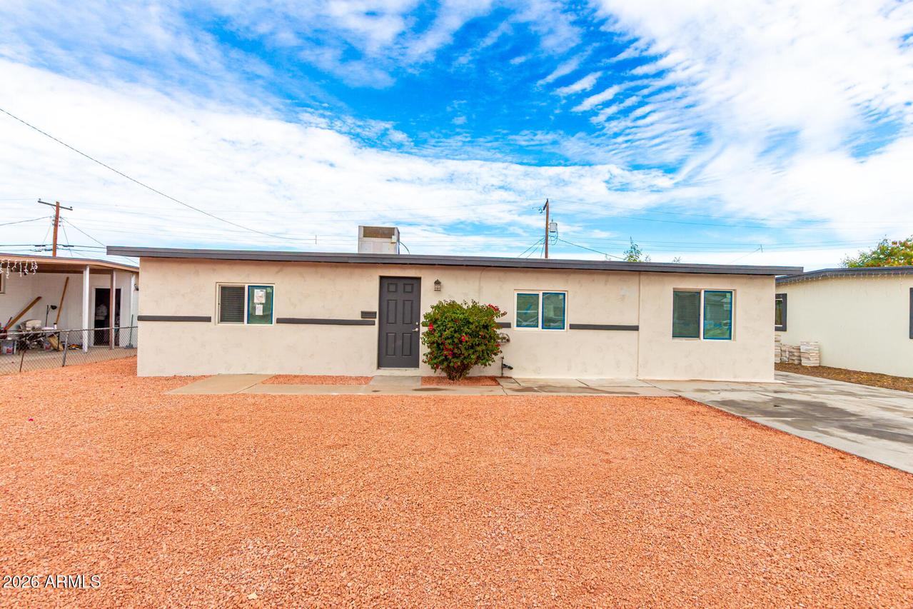 2242 E Nancy Ln., Phoenix, AZ 85042