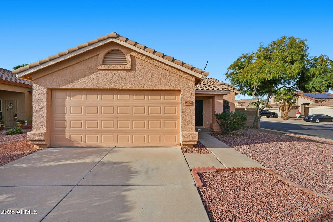 17136 N Woodrose Ave., Surprise, AZ 85374