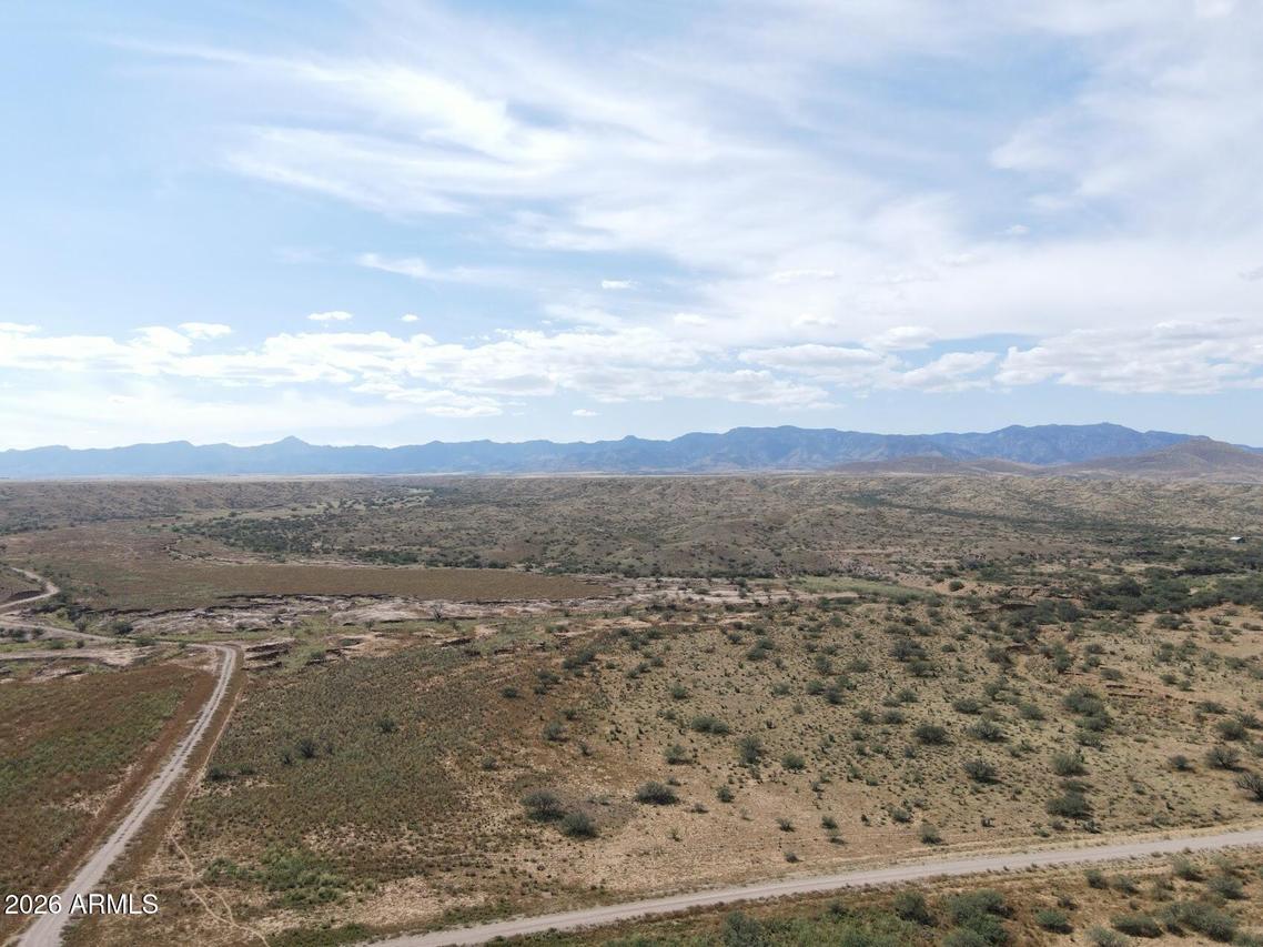 81.24ac S Warpaint Path #13&14, Willcox, AZ 85643