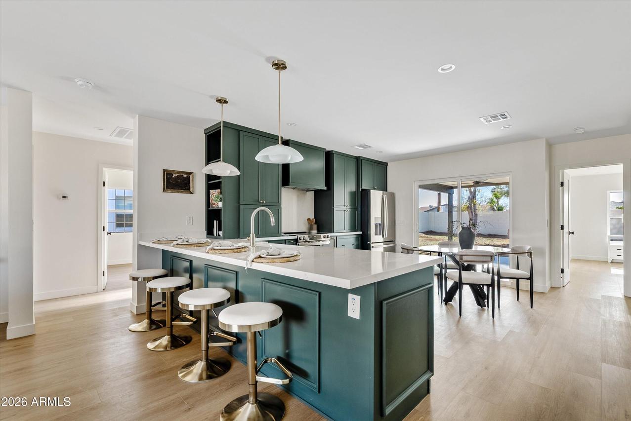 2941 E Cheery Lynn Rd., Phoenix, AZ 85016