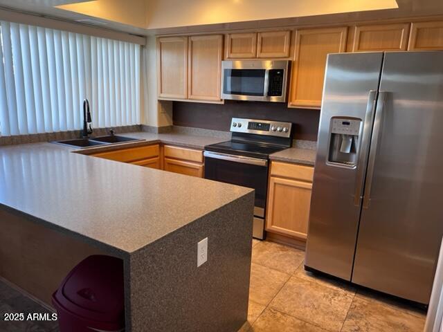 7882 N 47th Ave., Glendale, AZ 85301