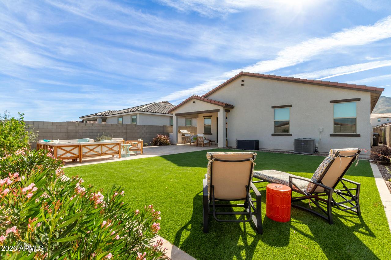 2912 W Estes Way, Laveen, AZ 85339