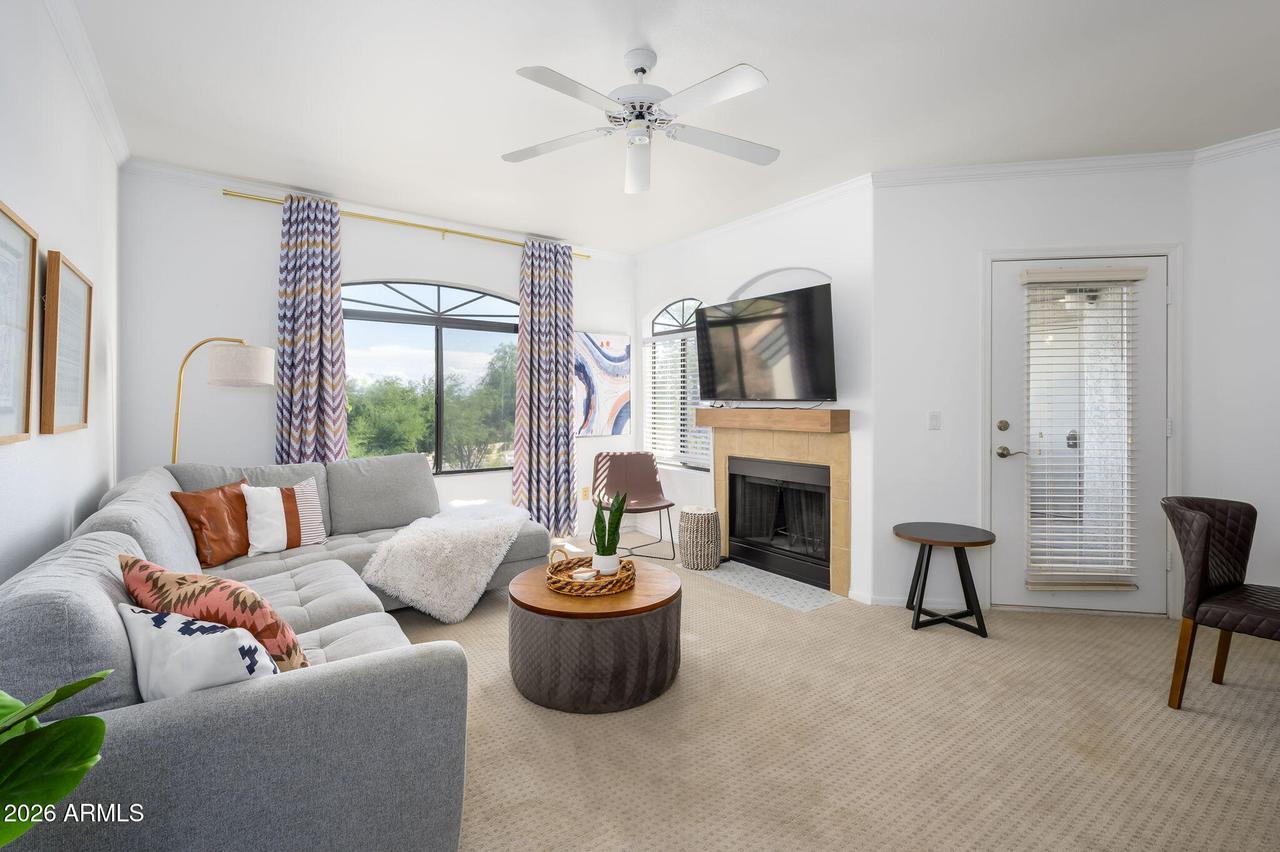 15095 N Thompson Peak Pkwy. #3044, Scottsdale, AZ 85260