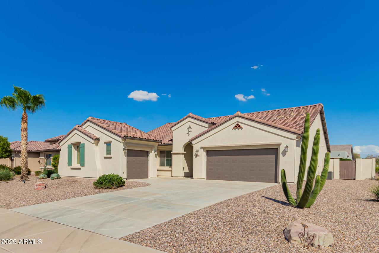 5261 N Grand Canyon Dr., Eloy, AZ 85131