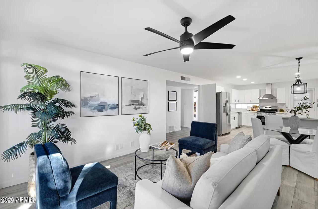 1101 E Bethany Home Rd. #15, Phoenix, AZ 85014