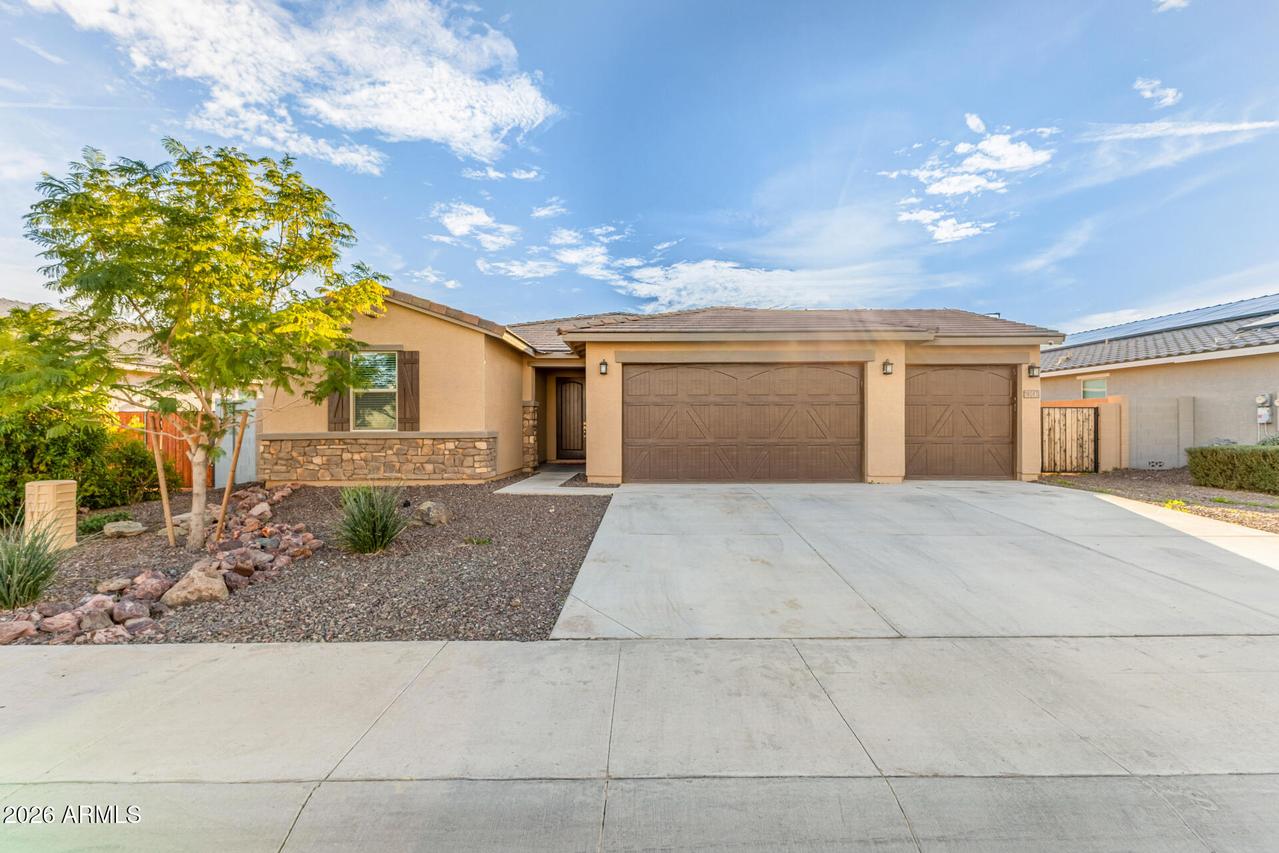 18083 W Wolf St., Goodyear, AZ 85395