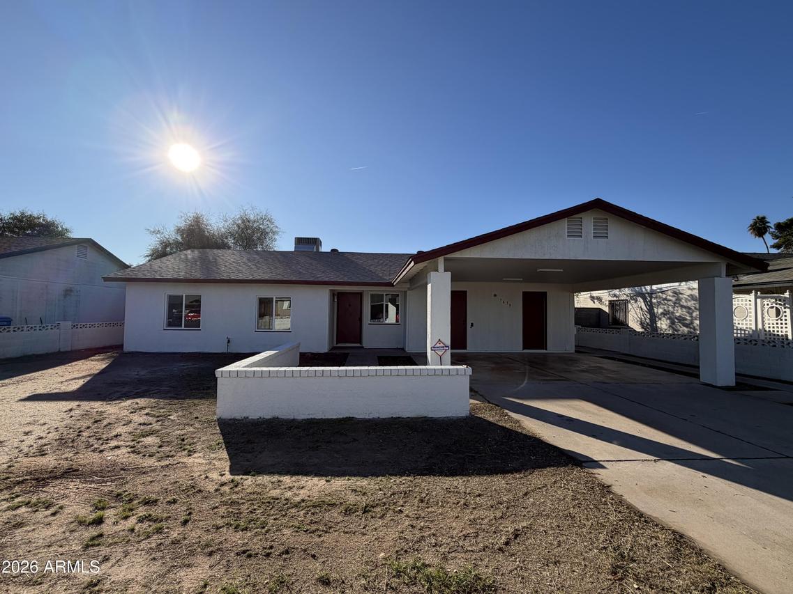 7639 W Heatherbrae Dr., Phoenix, AZ 85033