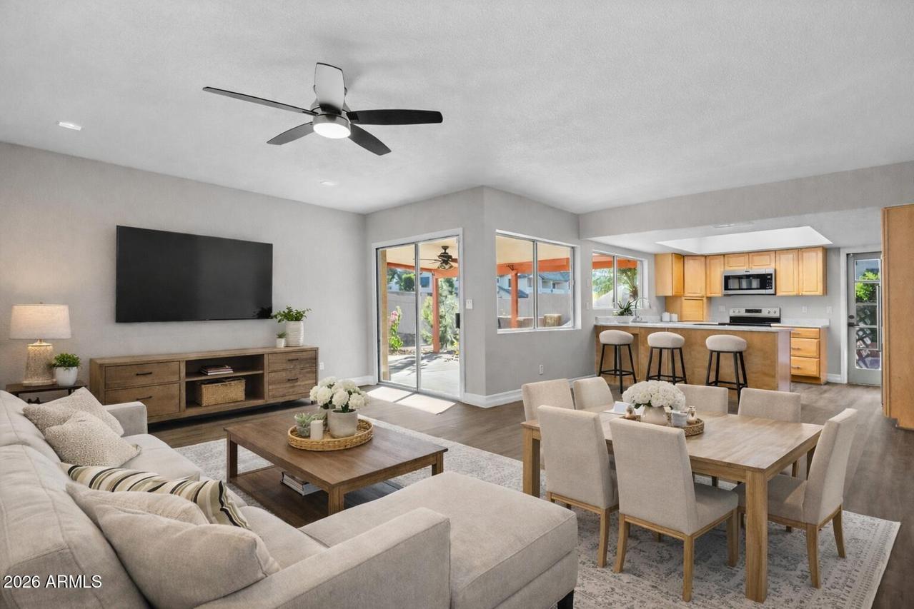 5046 S Beck Ave., Tempe, AZ 85282