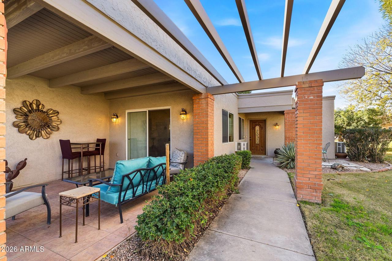 127 Leisure World, Mesa, AZ 85206