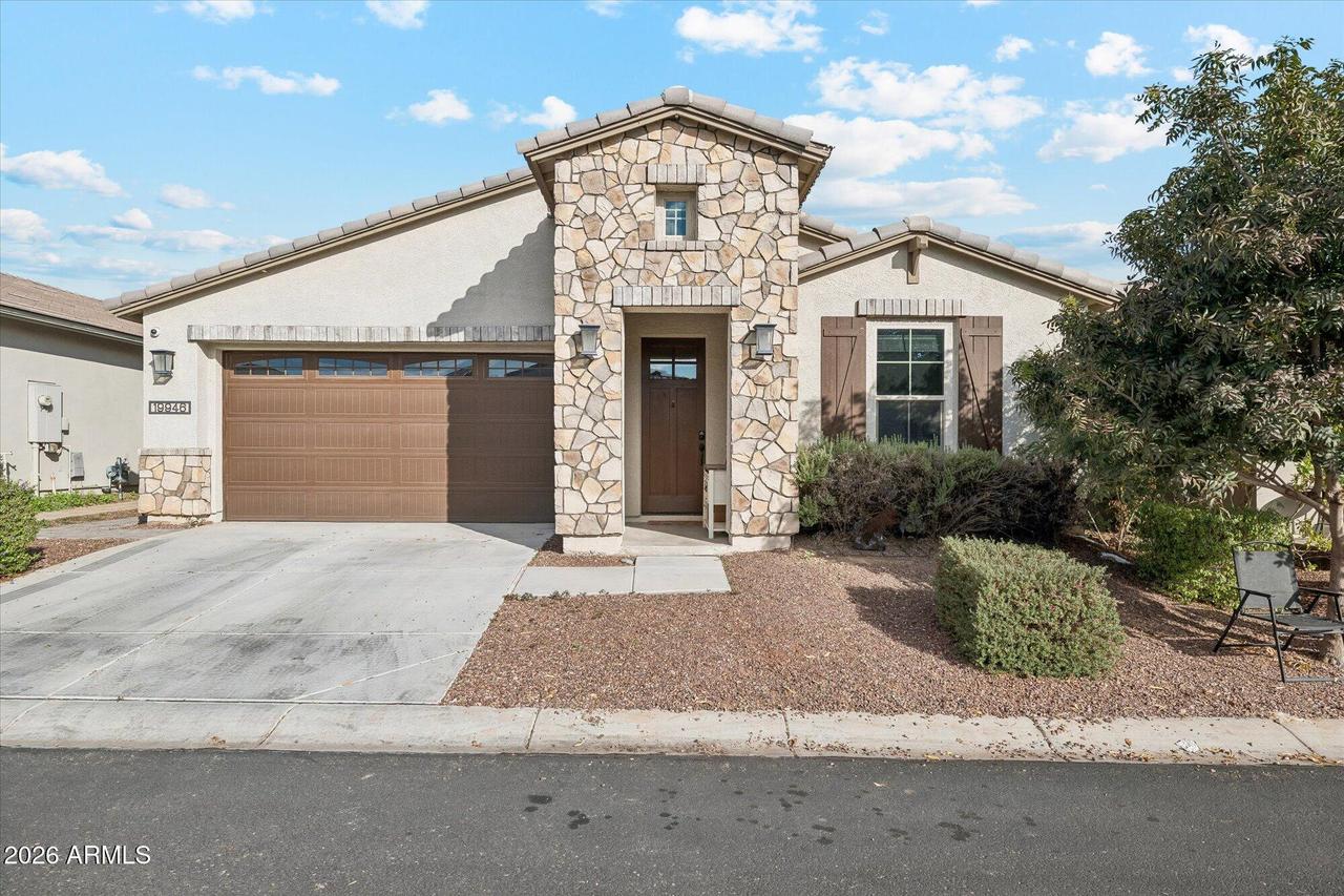 19946 W W Glenrosa Drive Dr., Litchfield Park, AZ 85340