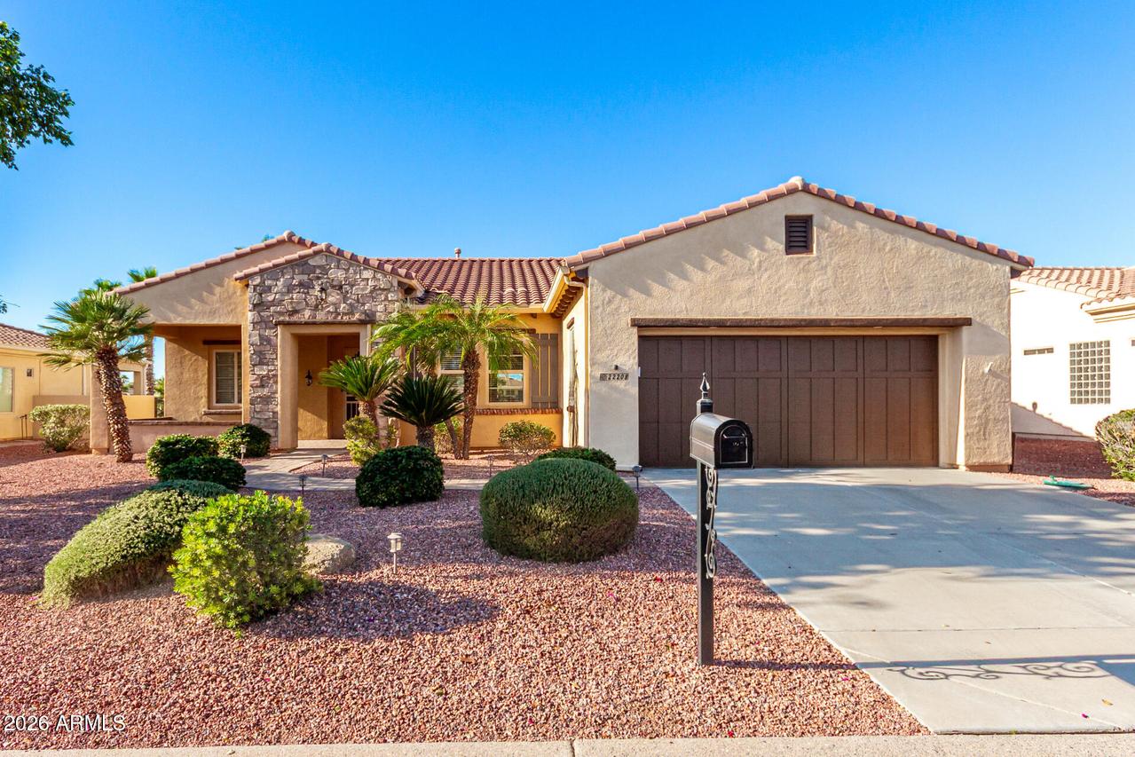 22208 N Los Gatos Dr., Sun City West, AZ 85375