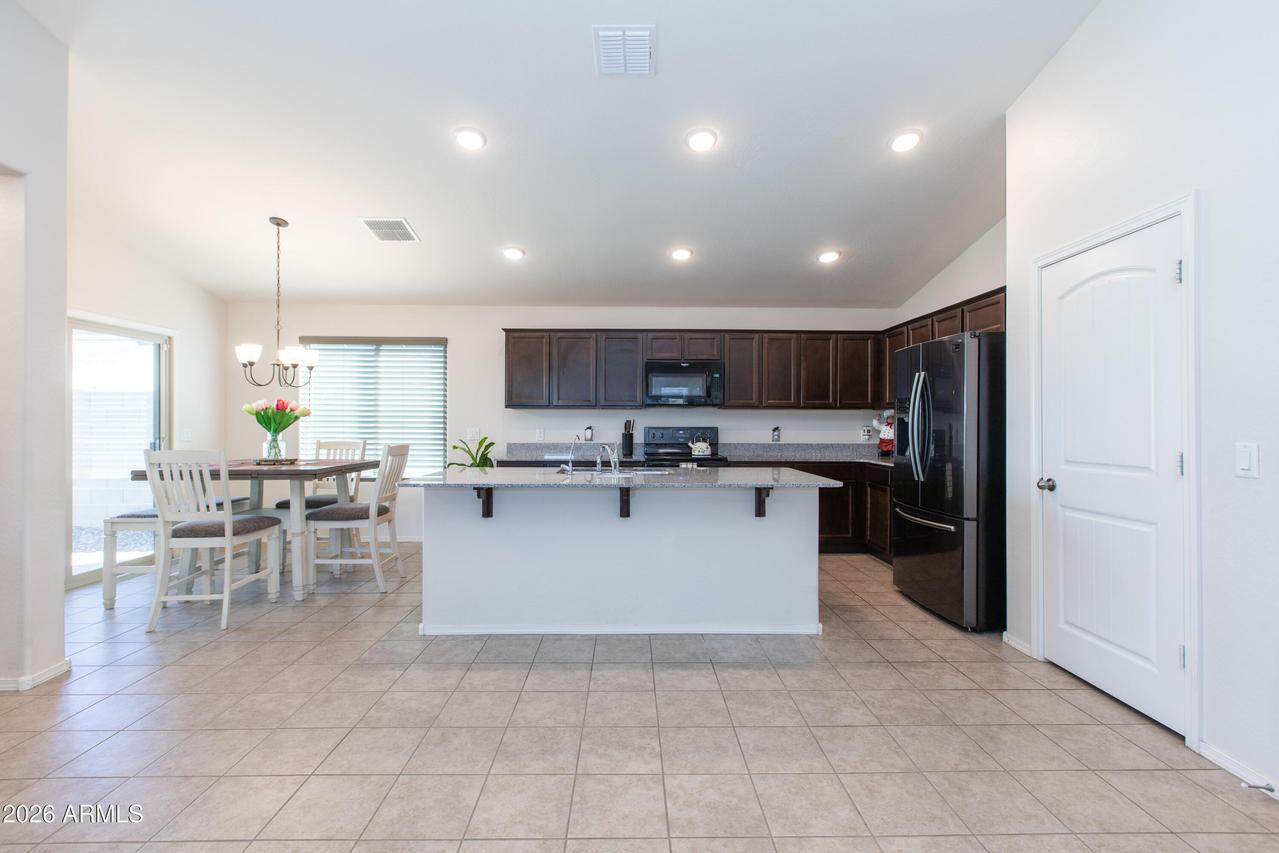 738 W Jardin Dr., Casa Grande, AZ 85122