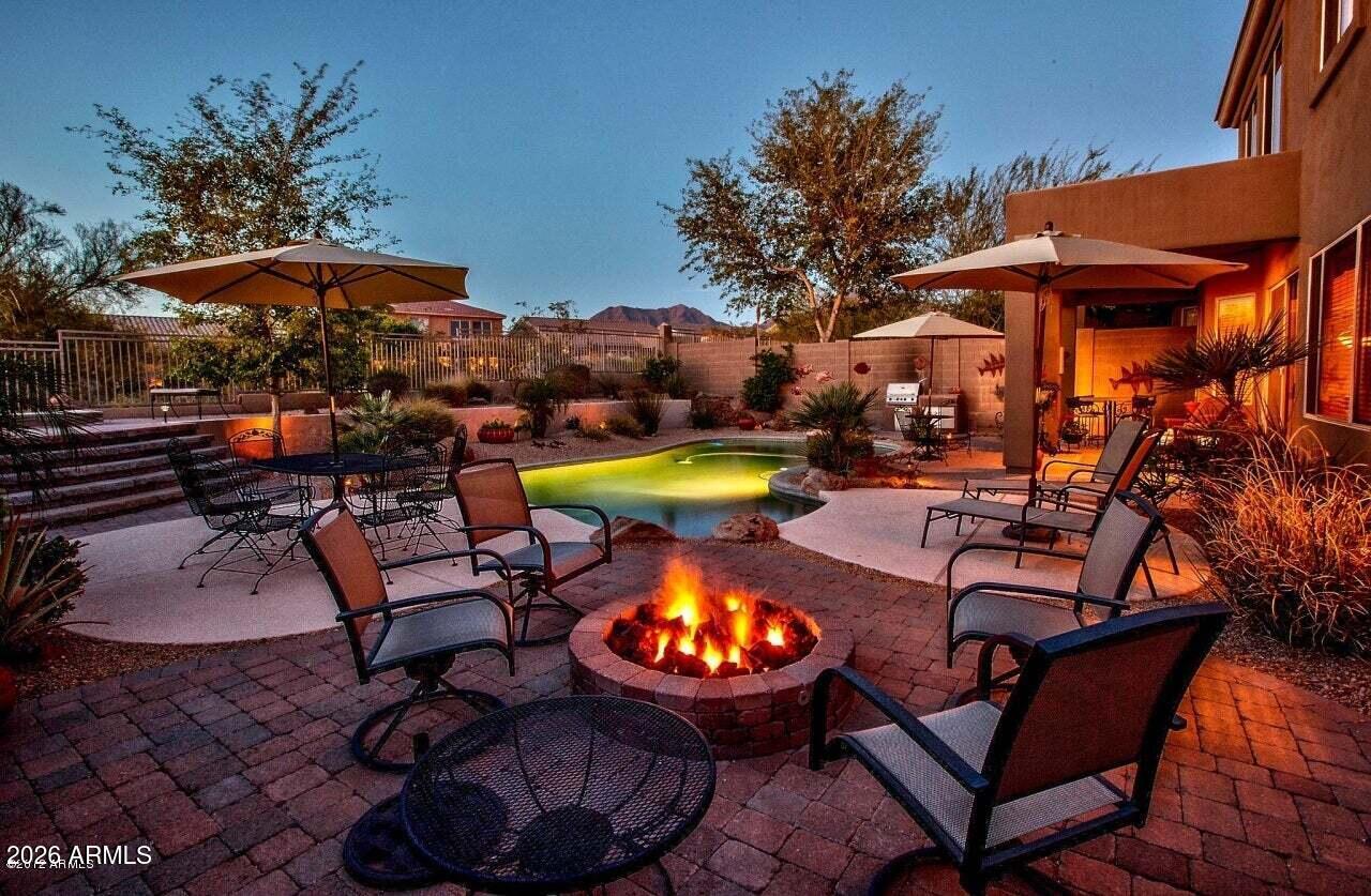 10460 E Meadowhill Dr., Scottsdale, AZ 85255