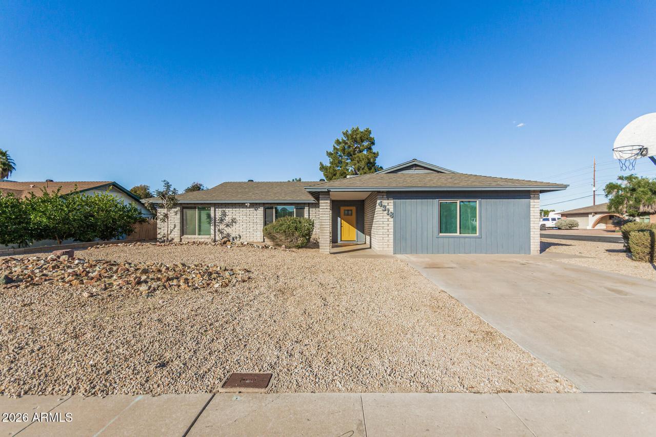 4318 W Windrose Dr., Glendale, AZ 85304
