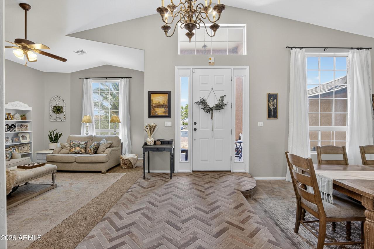 9370 W Weaver Cir., Casa Grande, AZ 85194