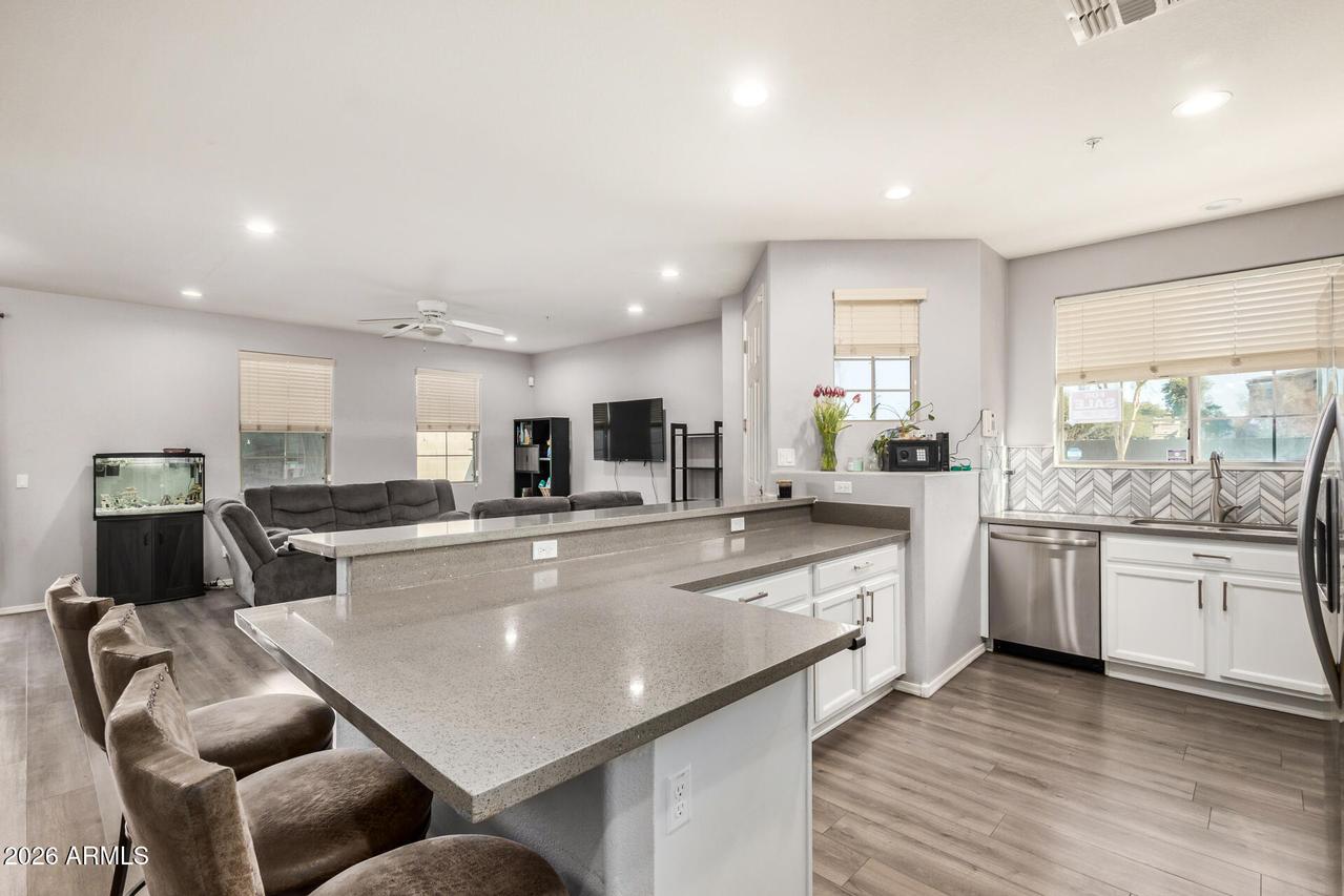 1265 S Aaron #360, Mesa, AZ 85209