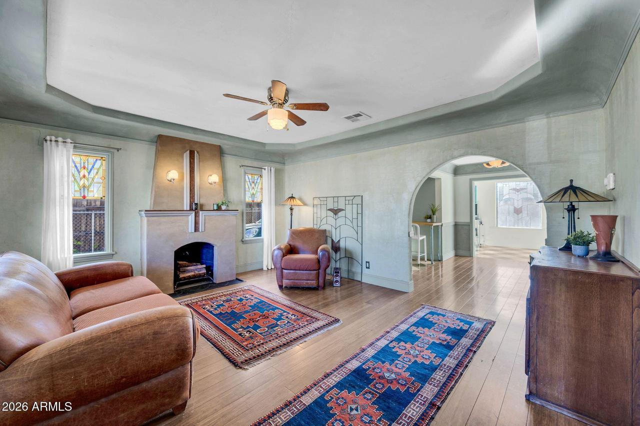 1813 E Willetta St., Phoenix, AZ 85006