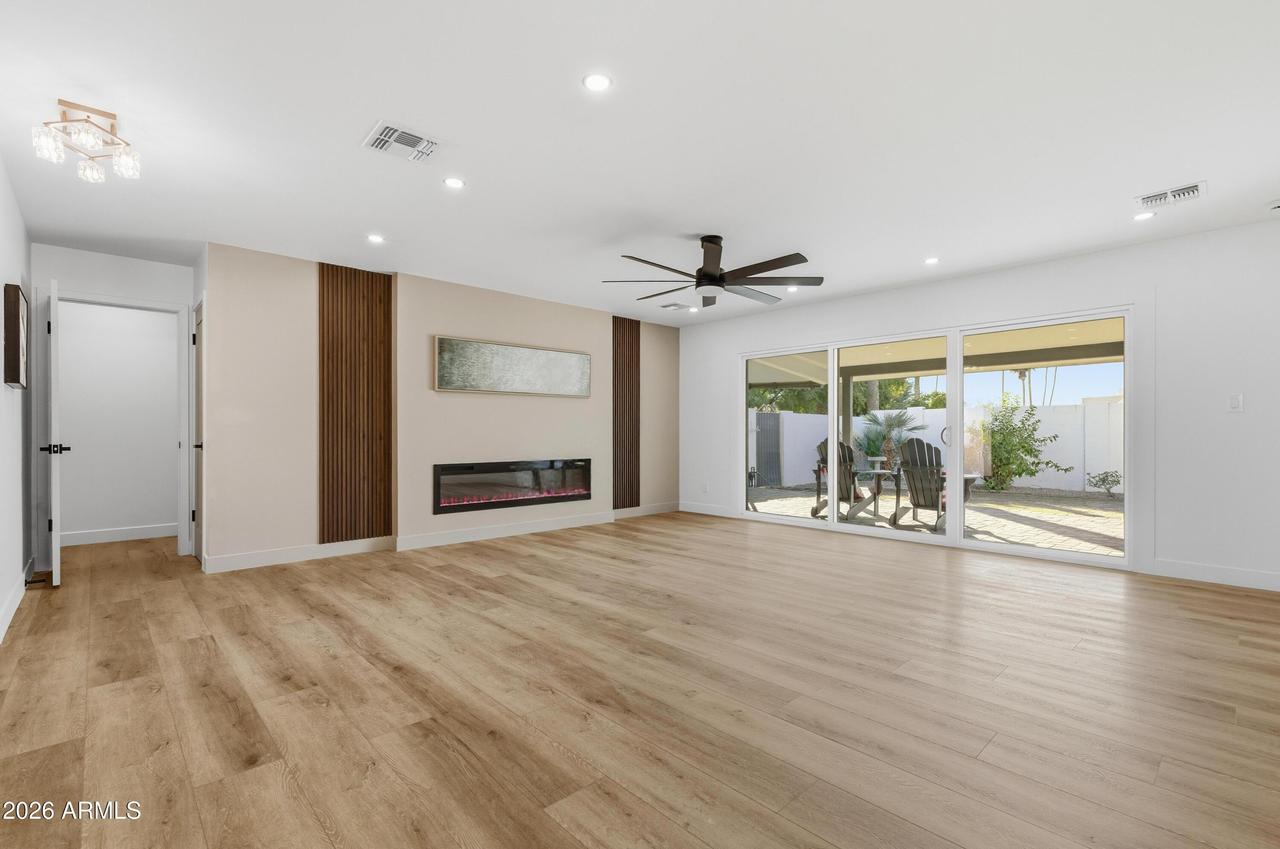 7761 E Chaparral Rd., Scottsdale, AZ 85250