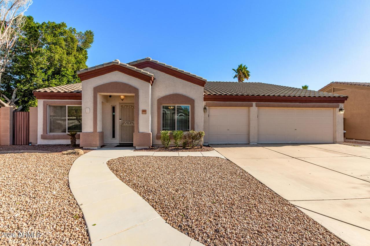653 S Sabrina, Mesa, AZ 85208