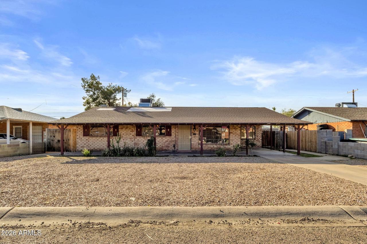 3939 W Cavalier Dr., Phoenix, AZ 85019