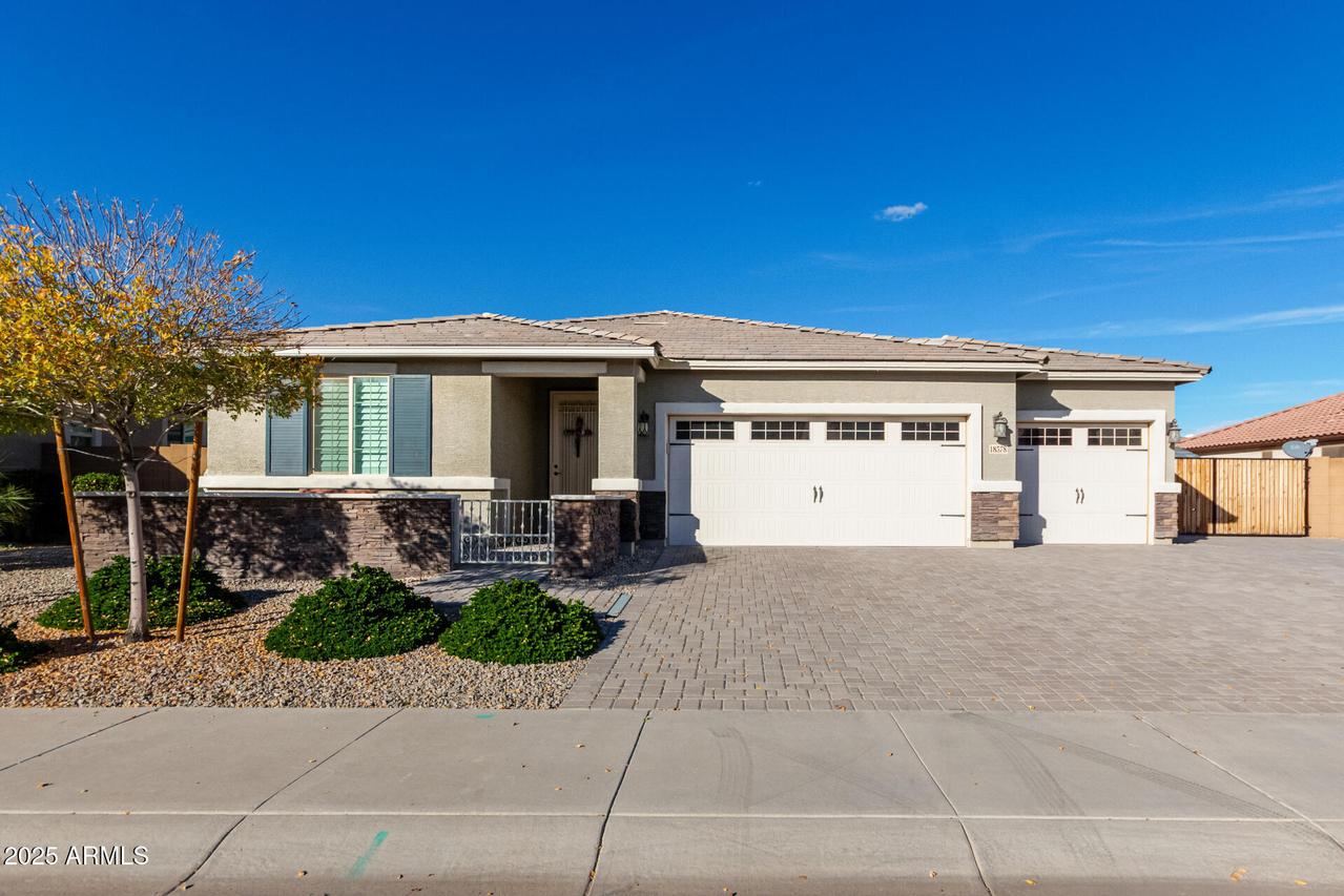 18378 W Pioneer St., Goodyear, AZ 85338