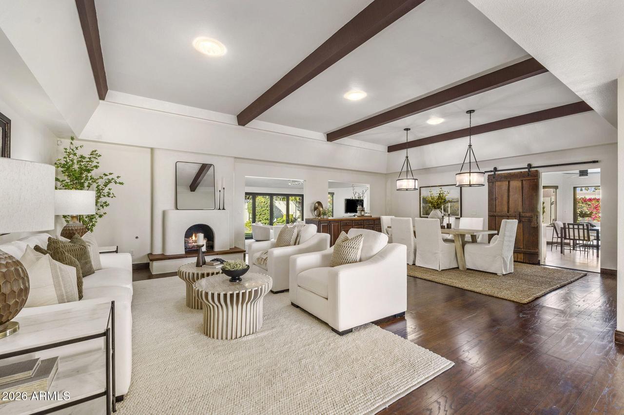 5696 N 73rd St., Scottsdale, AZ 85250