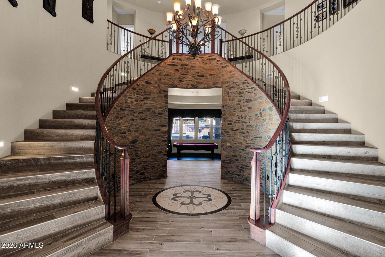 294 W Grand Canyon Dr., Chandler, AZ 85248