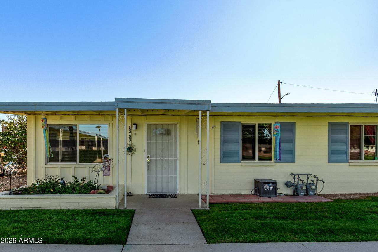 10409 W Peoria Ave., Sun City, AZ 85351