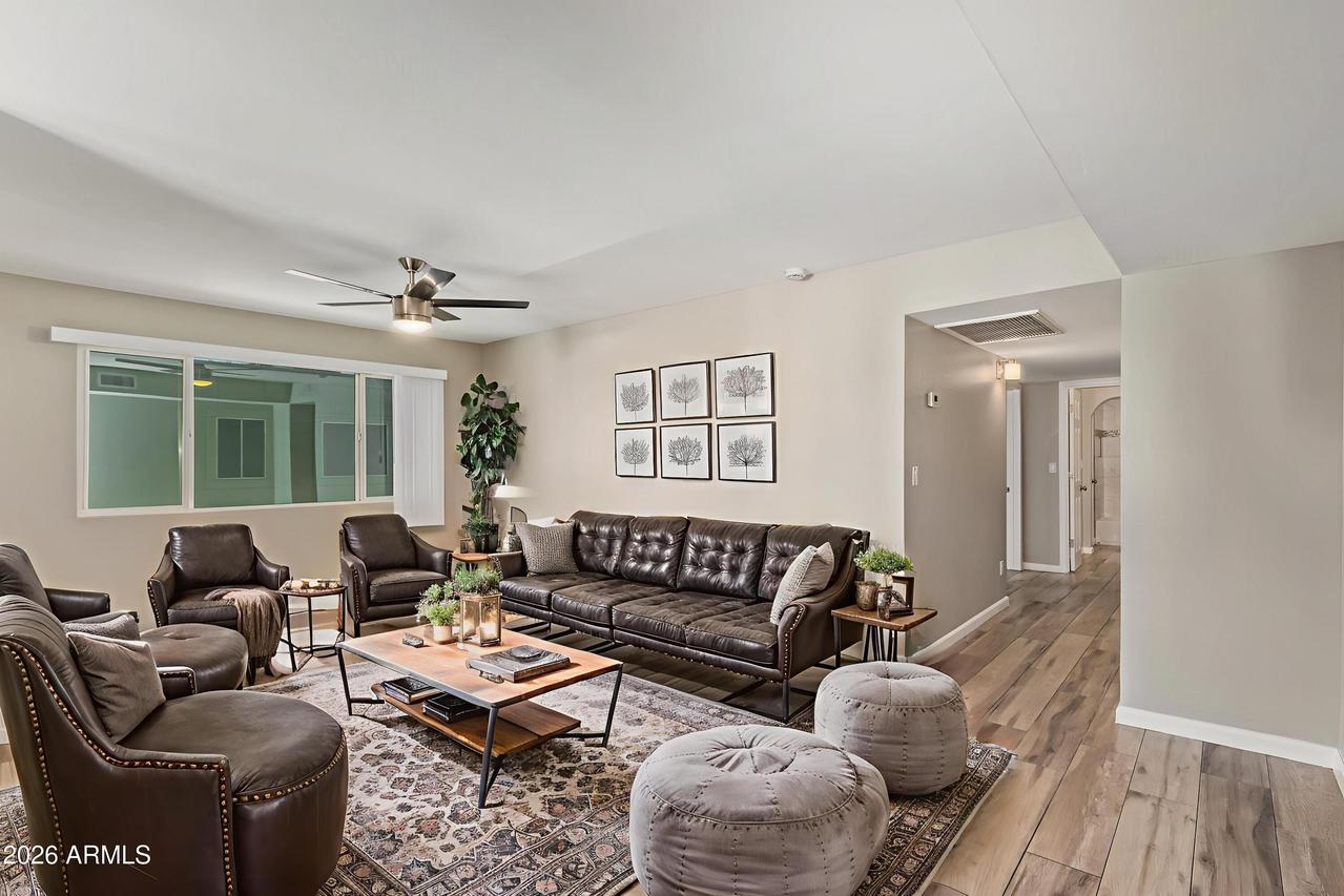 5888 N 48th Ln., Glendale, AZ 85301