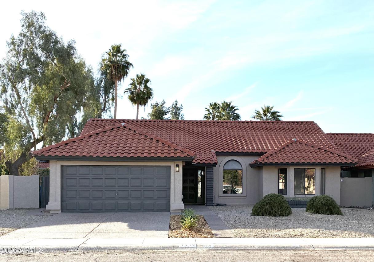 1909 E Redfield Rd., Phoenix, AZ 85022