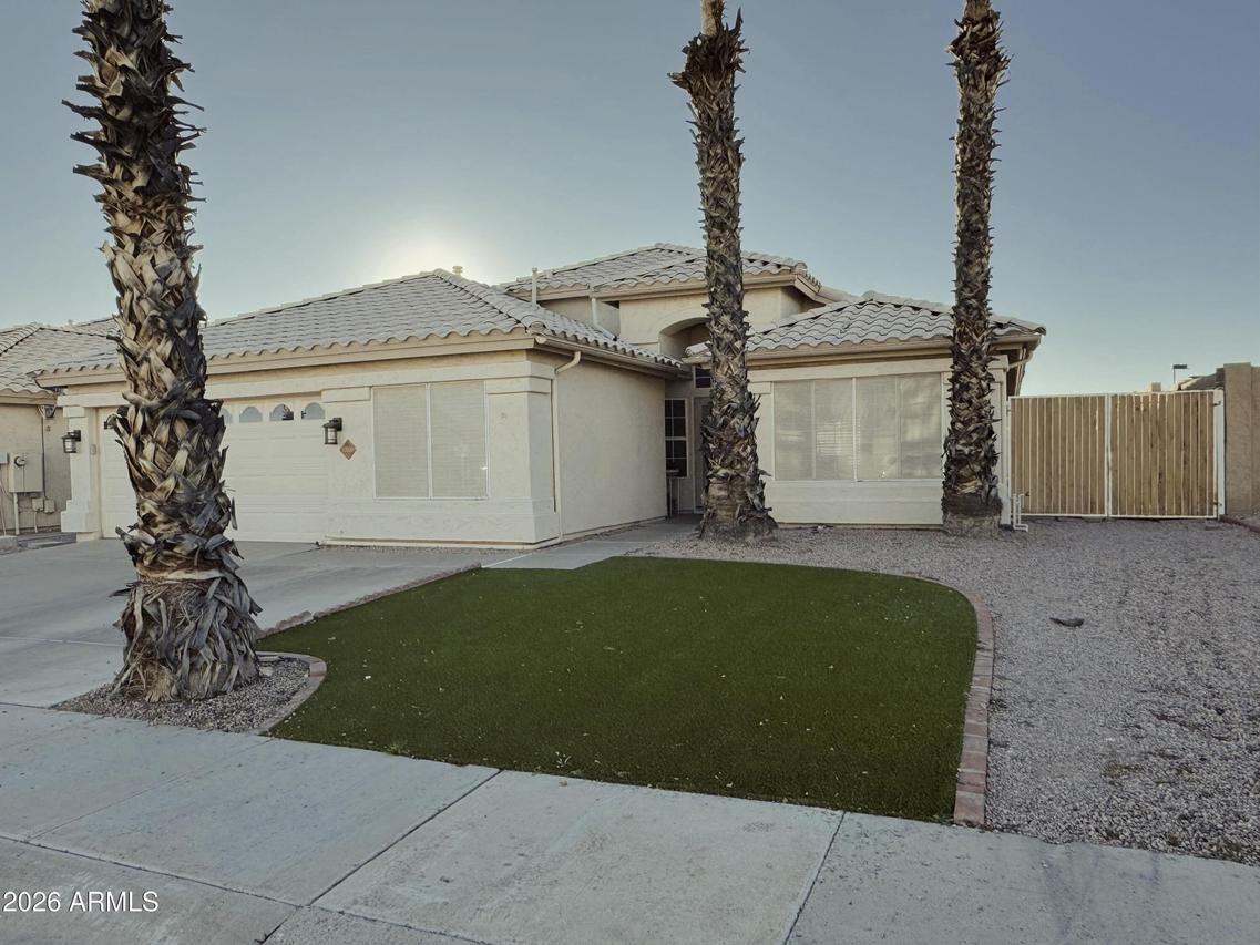 22008 N 66th. Ln., Glendale, AZ 85310
