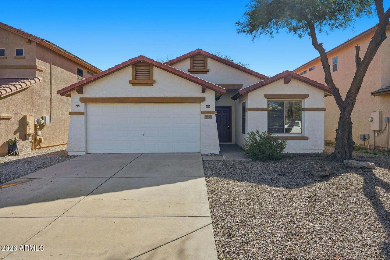 2033 W Vineyard Plains Dr., San Tan Valley, AZ 85144