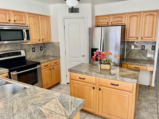 1701 E Yukon Dr., Phoenix, AZ 85024