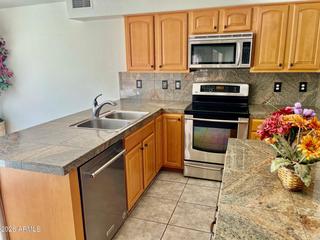 1701 E Yukon Dr., Phoenix, AZ 85024