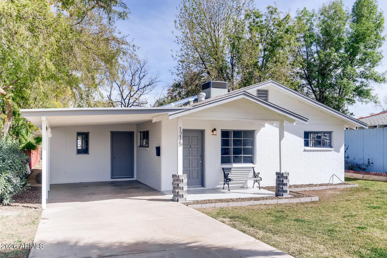 1215 S Judd St., Tempe, AZ 85281
