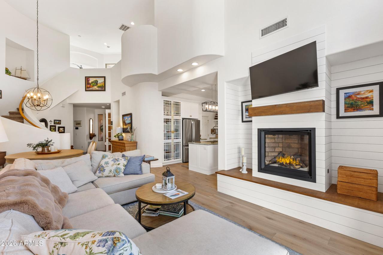 15240 N Clubgate Dr. #141, Scottsdale, AZ 85254