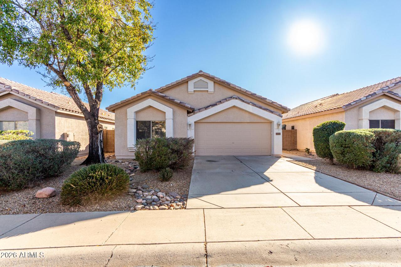 9065 W Custer Ln., Peoria, AZ 85381