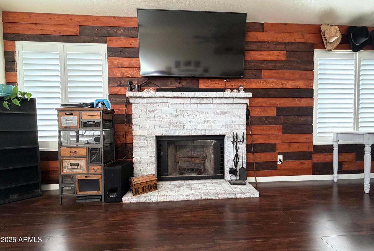 3647 W Escuda Dr., Glendale, AZ 85308