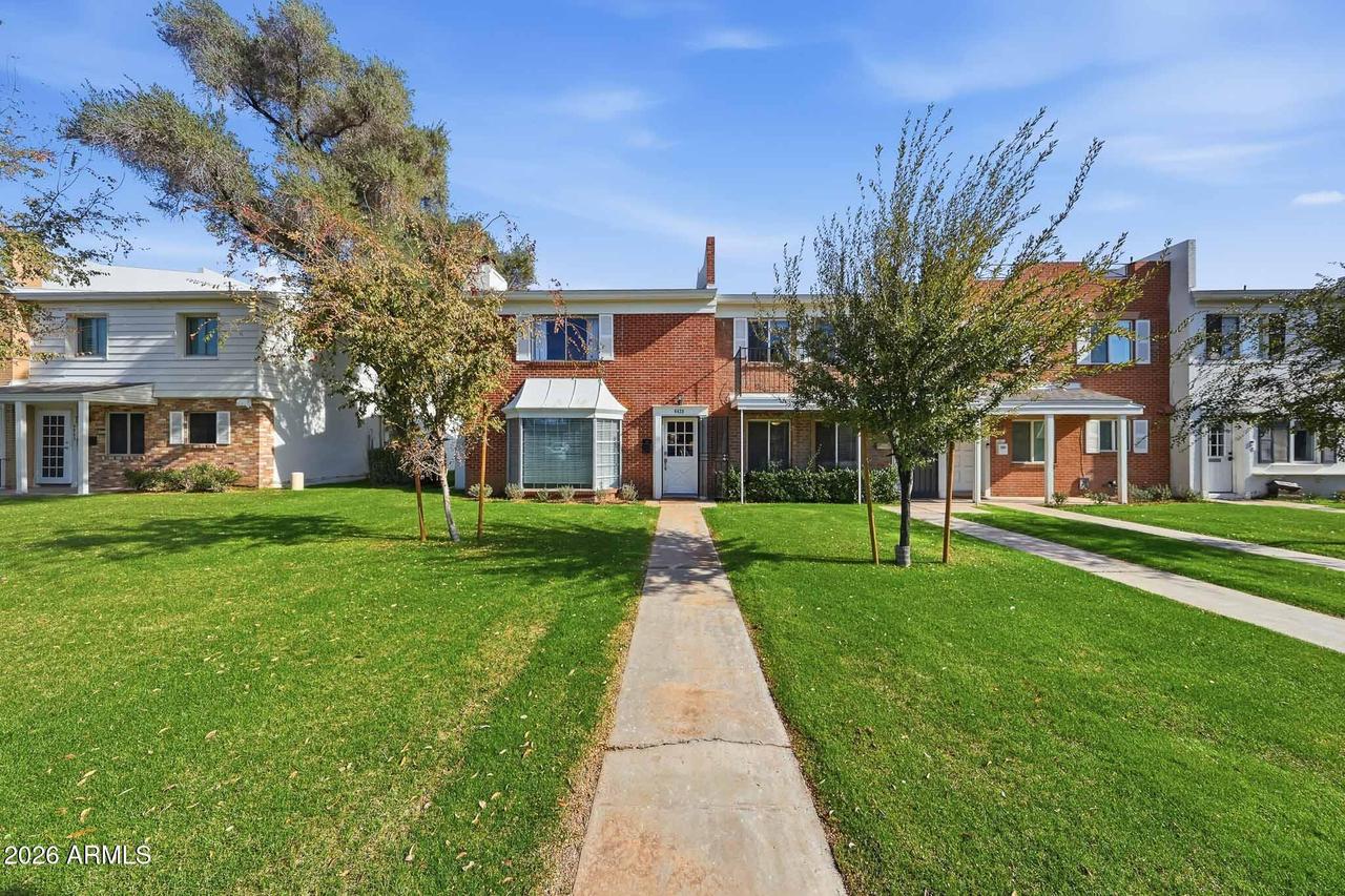 4439 N 40th St., Phoenix, AZ 85018