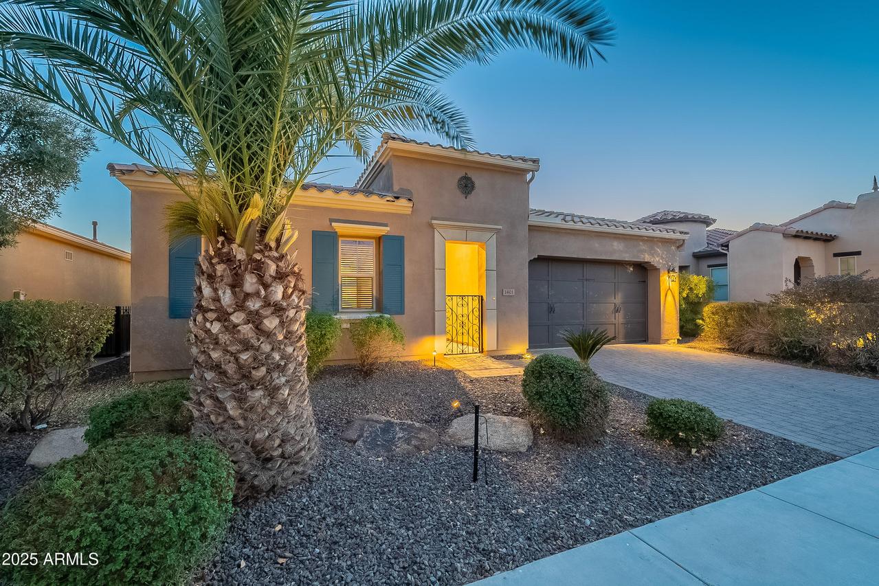 1401 E Sweet Citrus Dr., Queen Creek, AZ 85140