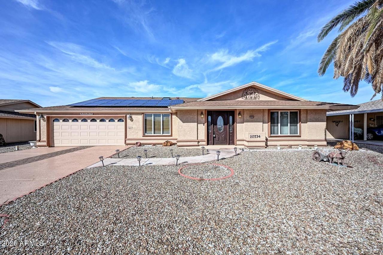 10734 W El Capitan Cir., Sun City, AZ 85351