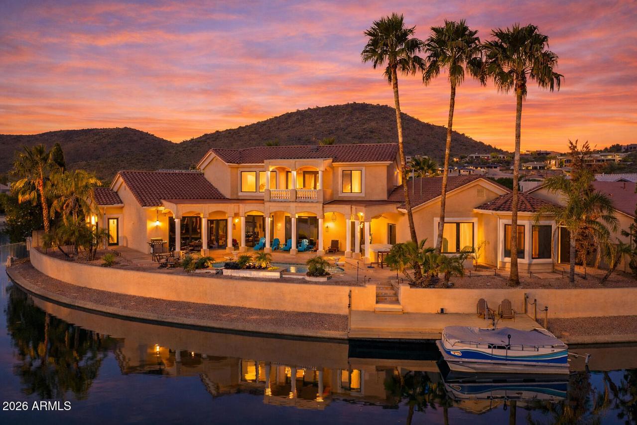 5229 W Lone Cactus Dr., Glendale, AZ 85308