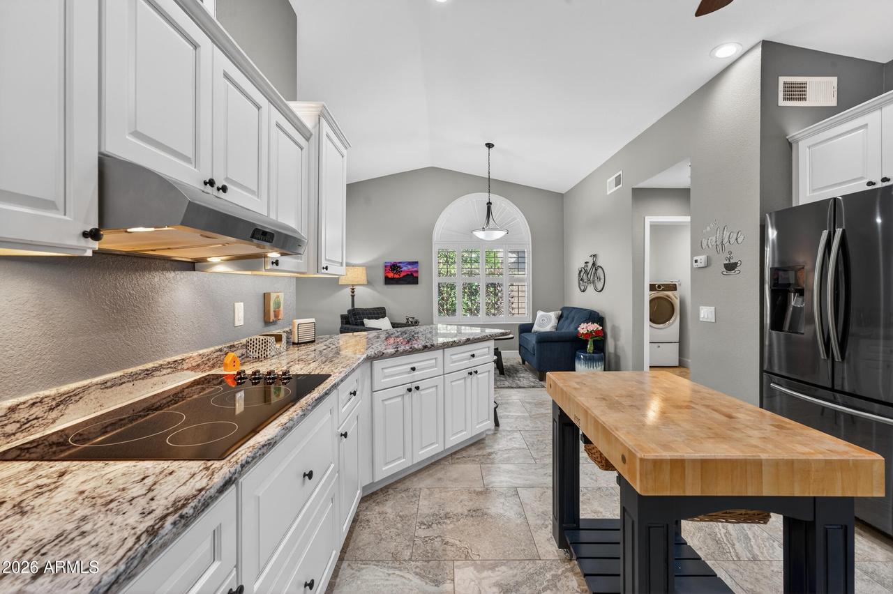 11128 E Bellflower Ct., Sun Lakes, AZ 85248