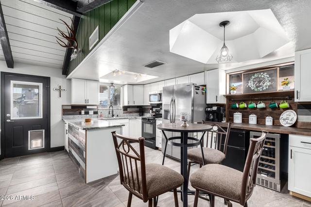 New Homes For Sale This Week That Attend Madison Elementary School: January 9th to January 15th