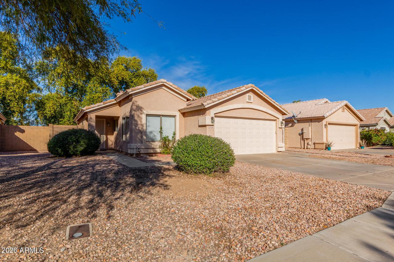 9426 W Cinnabar Ave., Peoria, AZ 85345