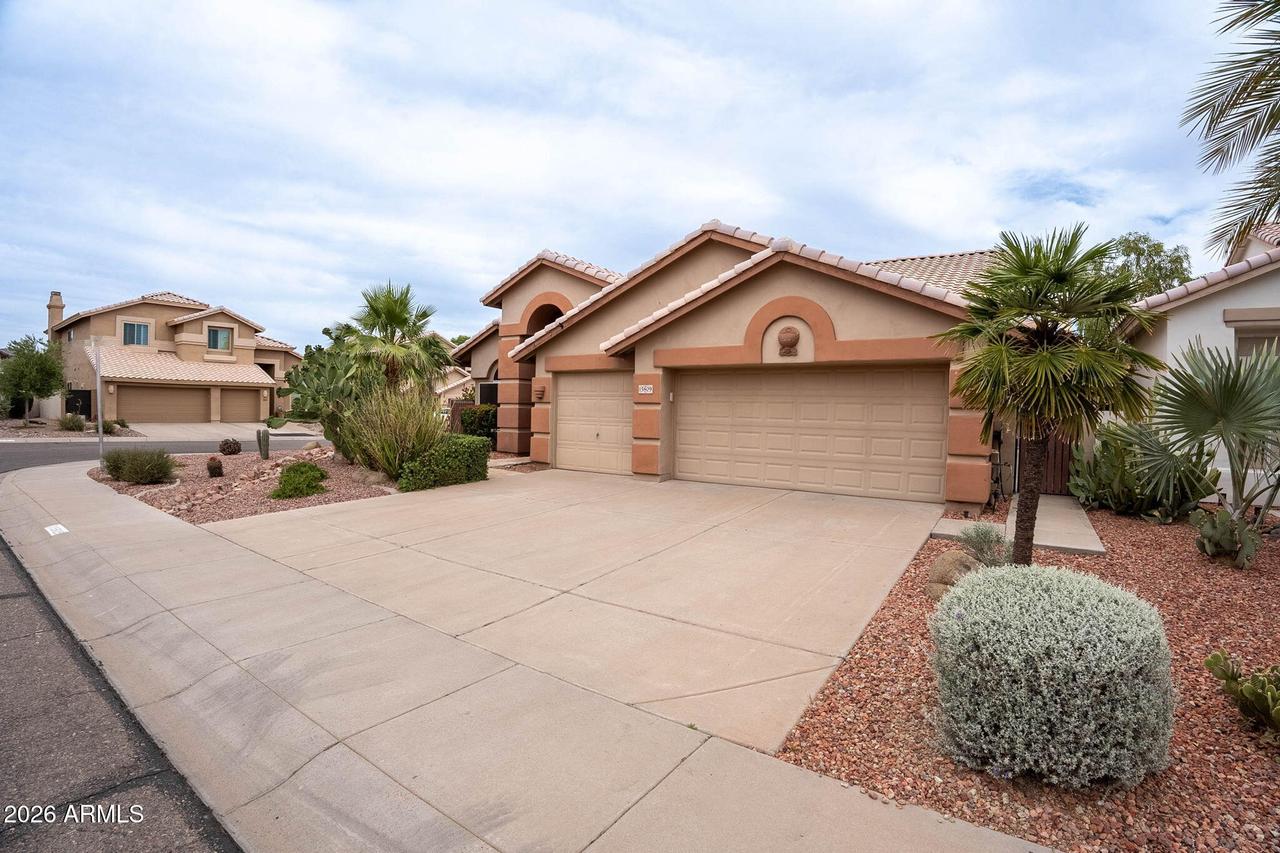 15809 S 31st St., Phoenix, AZ 85048