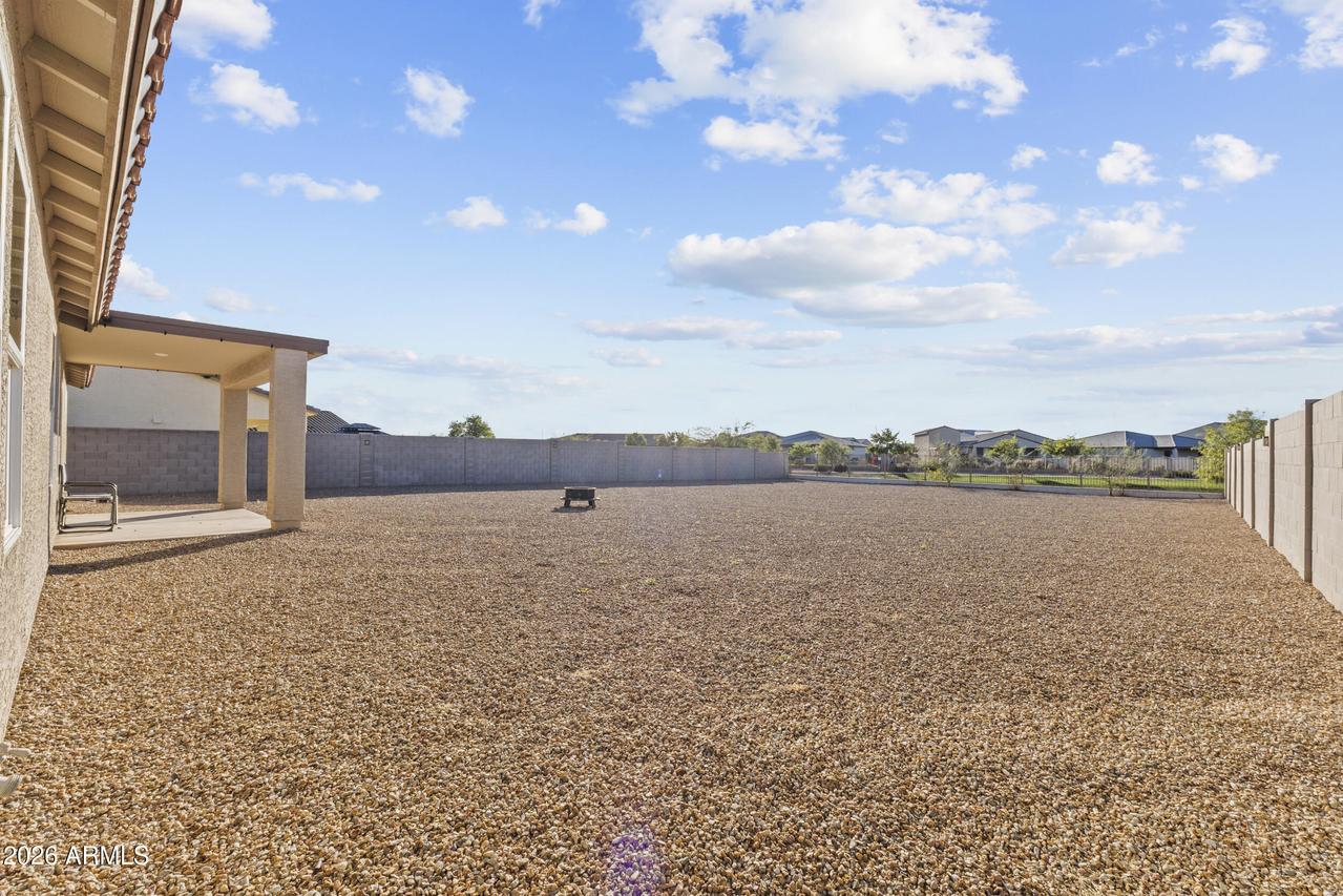 83 S Naples Ln., Casa Grande, AZ 85122