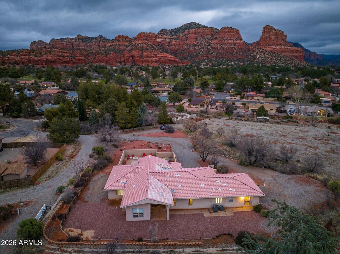 9 Montazona Tr., Sedona, AZ 86351